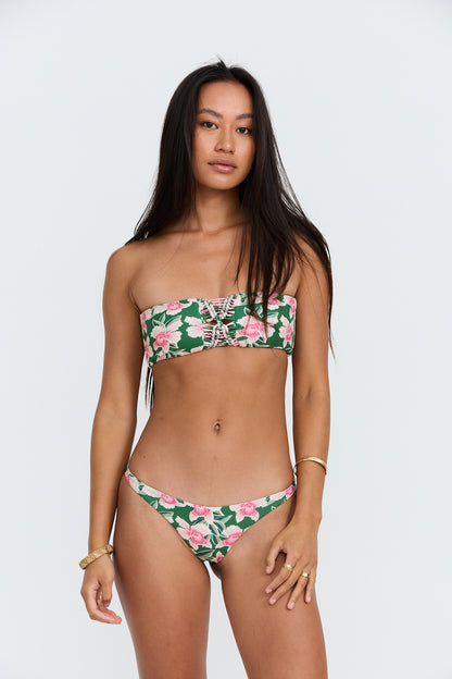 BENOA '25 SUMMER | Alana Bottom